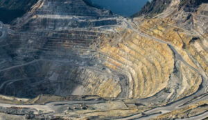 Grasberg Mine: How Freeport Built the Largest Gold Mine in Papua